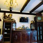 Dolina Smokow Na Polwyspie 게스트하우스 Przyton