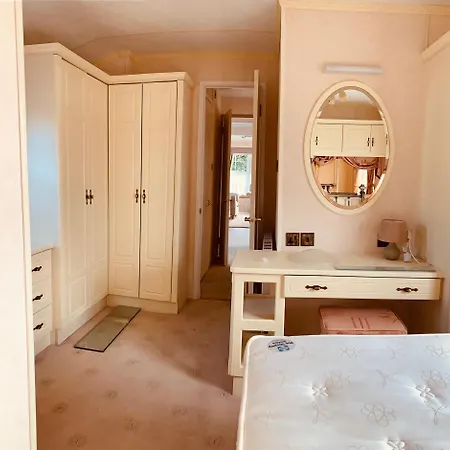 Dolina Smoków Na Półwyspie Pensión Przyton