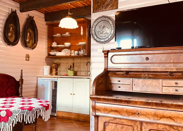 Dolina Smokow Na Polwyspie ゲストハウス 3*